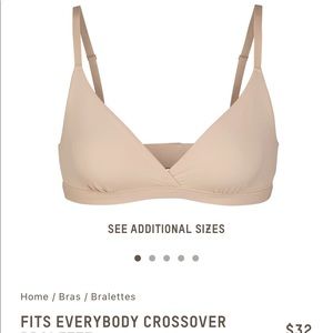 SKIMS FITS EVERYBODY CROSSOVR BRALETTE | MICA